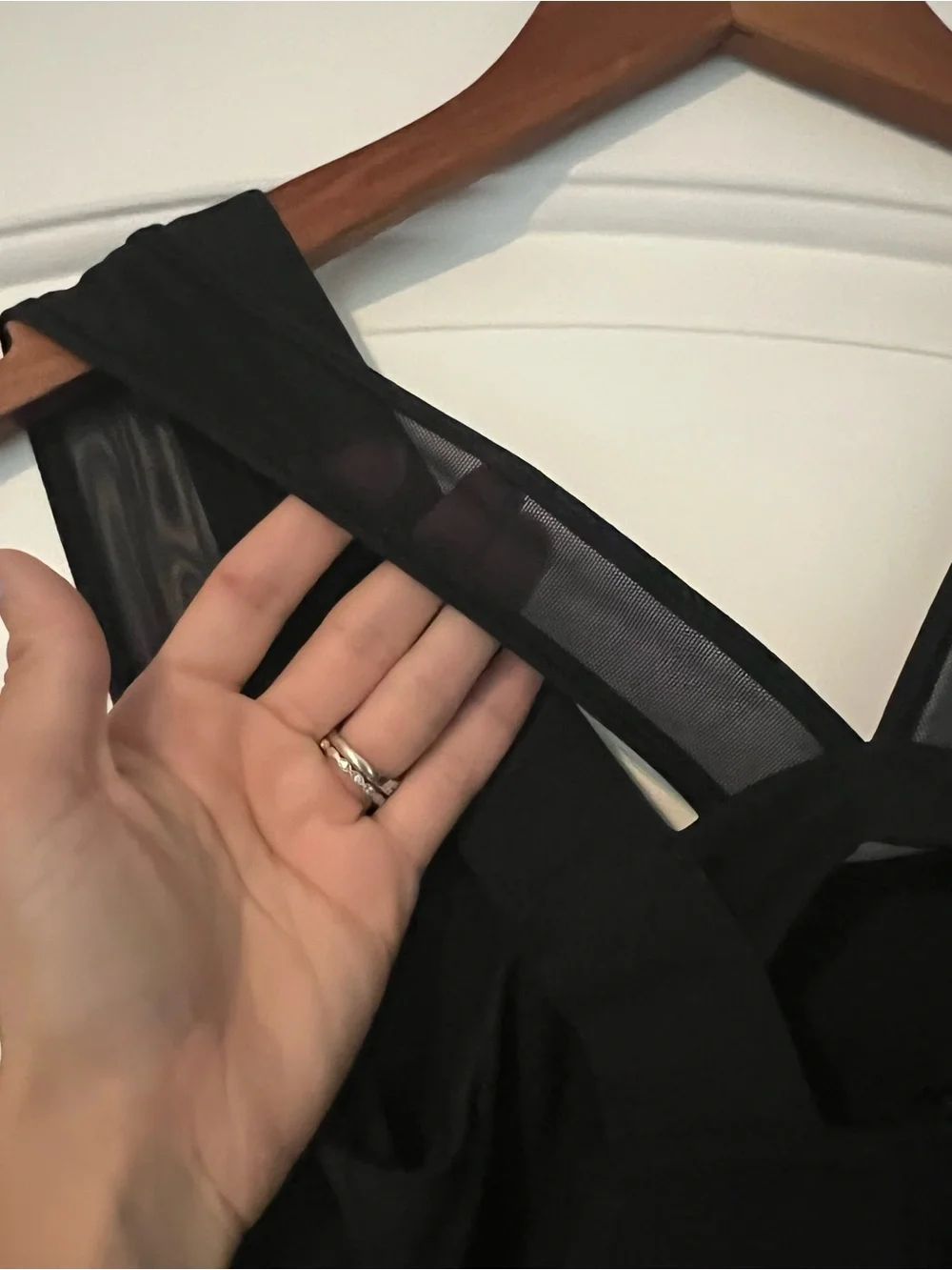 Lululemon Black Sleeveless V-Neck Tank with Sheer Crossback with Built in Bra